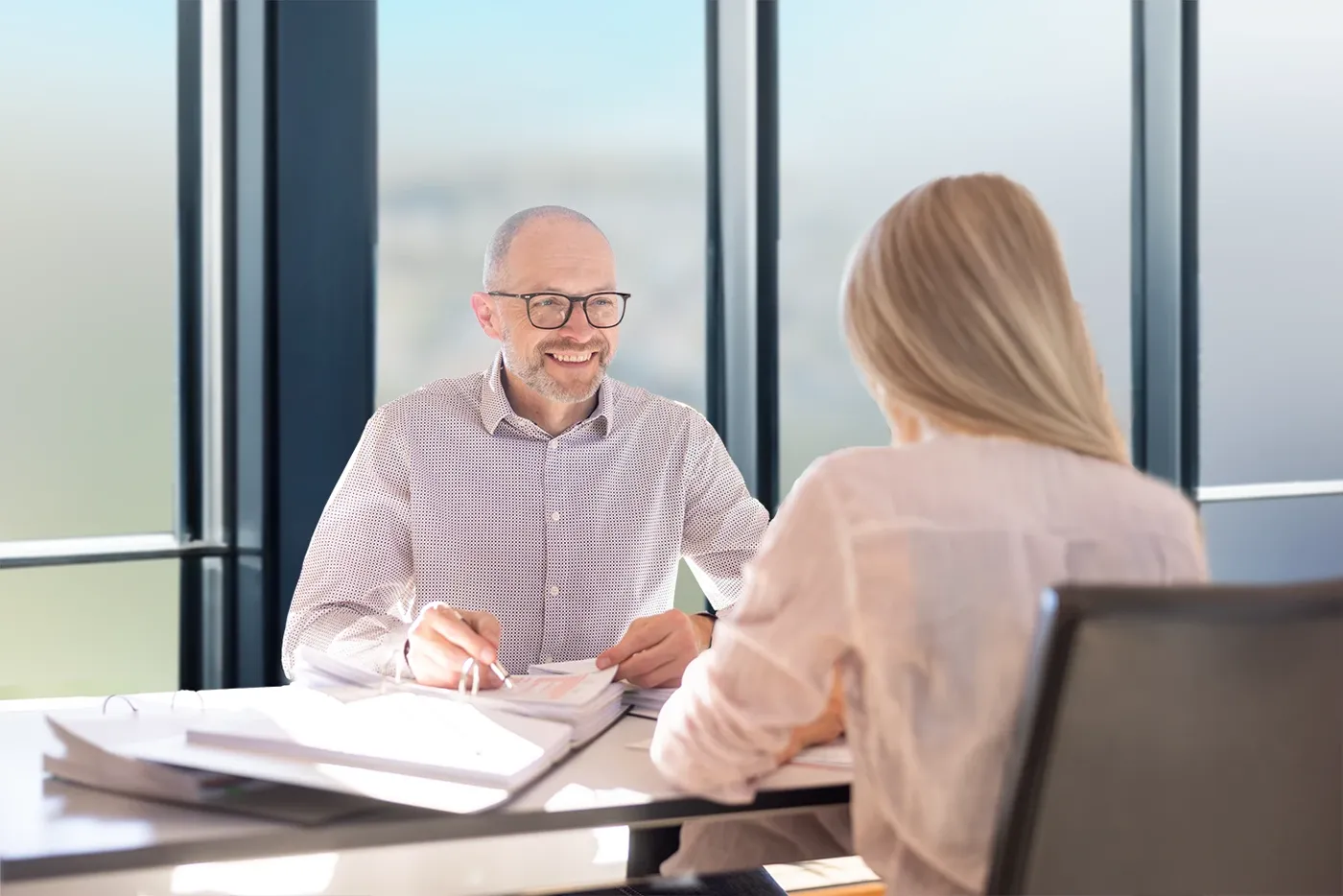 Beratungsgespräch — Businessfotografie